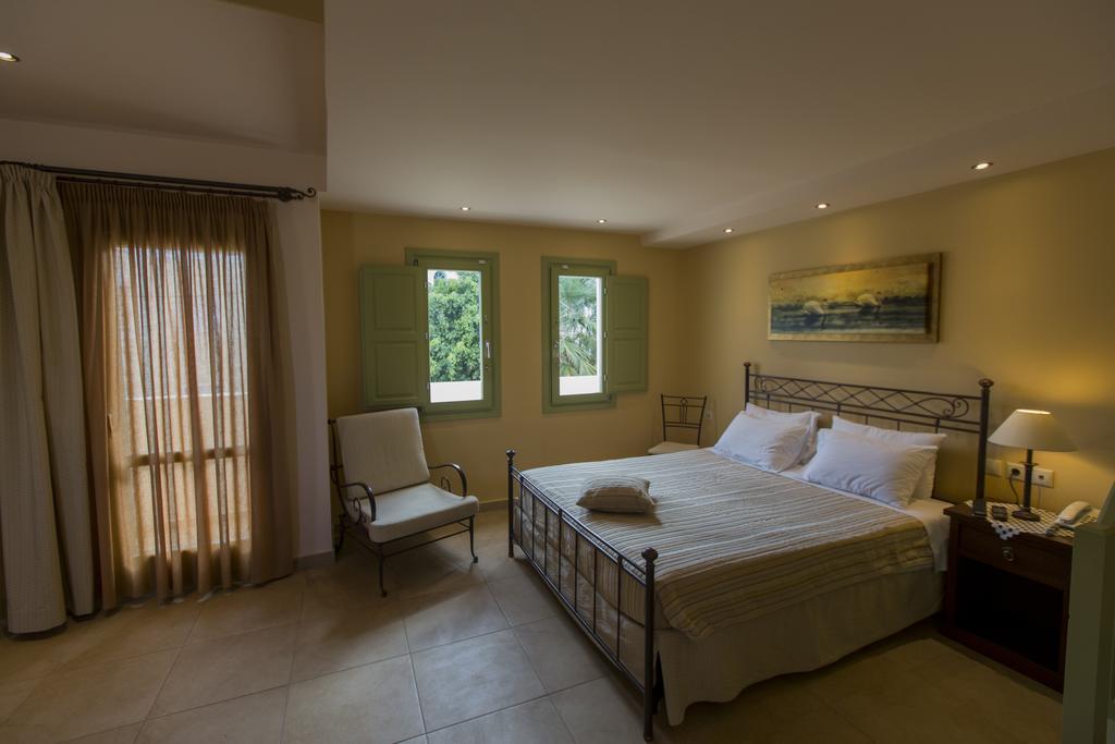 Anassa Deluxe Suites Kamári Eksteriør billede