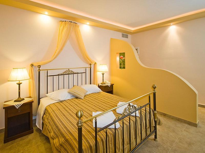 Anassa Deluxe Suites Kamári Eksteriør billede