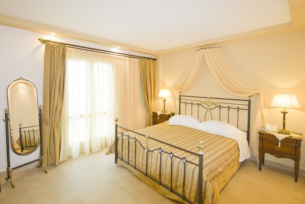 Anassa Deluxe Suites Kamári Eksteriør billede
