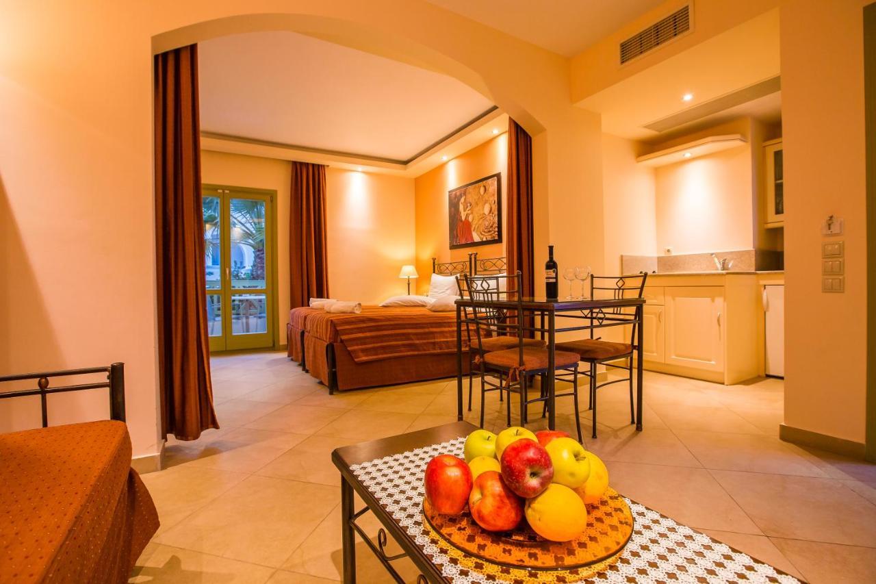 Anassa Deluxe Suites Kamári Eksteriør billede