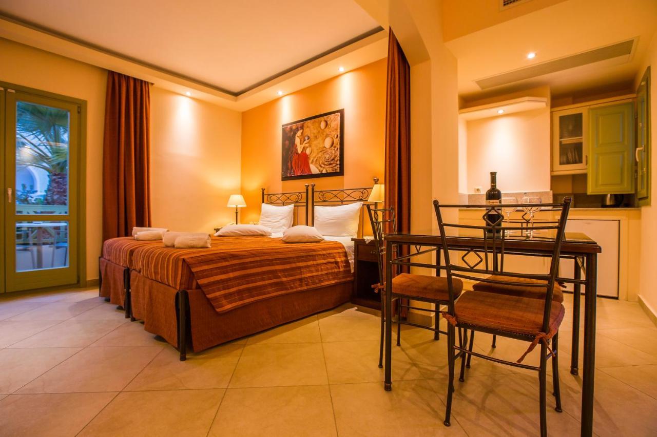 Anassa Deluxe Suites Kamári Eksteriør billede